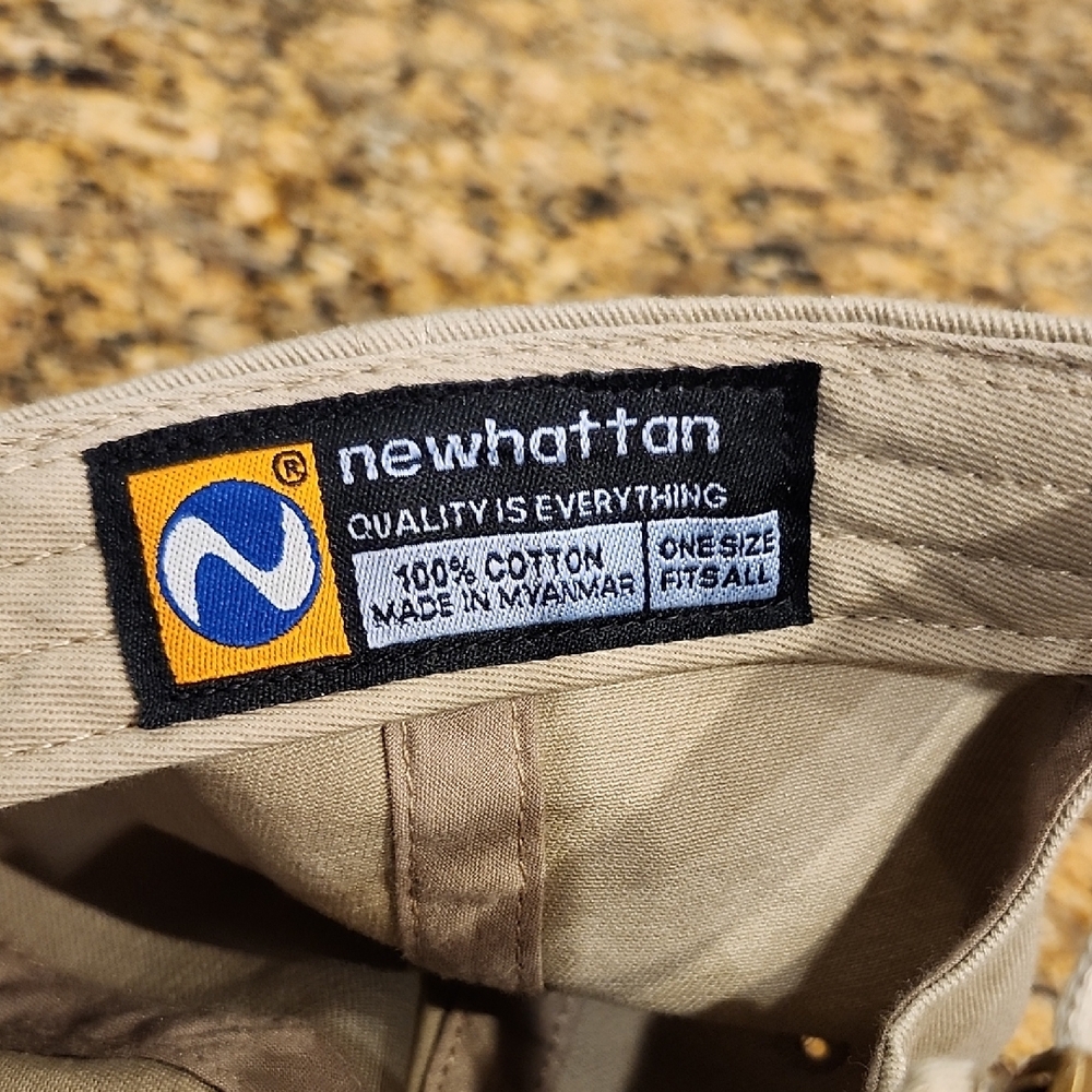Chevrolet Beige Baseball Cap - Picture 5 of 6